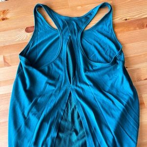 Old navy active drifit open back workout tank